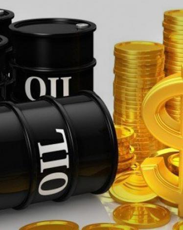 تراجع الدولار يرفع أسعار النفط