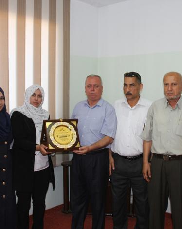 مدرسة الأرض المقدسة تكرّم مدير التعليم في الشمال