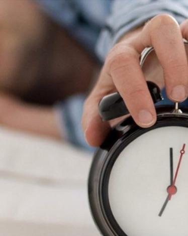 ما سبب قلة النوم؟