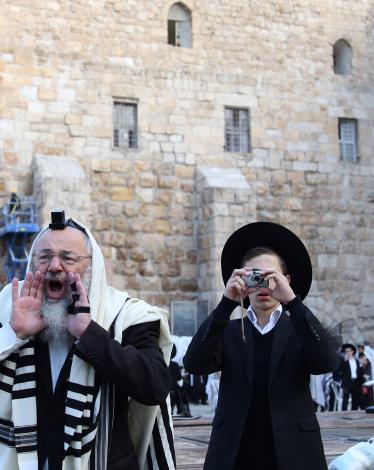 2892afd5b57d9e4476467601b5f01376