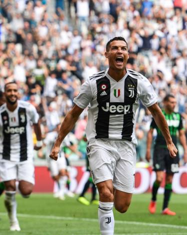 "تيكي تاكا".. يوفنتوس يحرز هدفا مذهلا بعد 28 تمريرة
