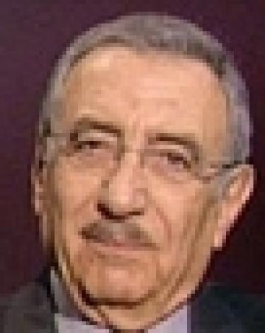 نقولا ناصر