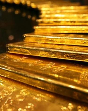 الذهب يرتفع لأعلى مستوى في شهر