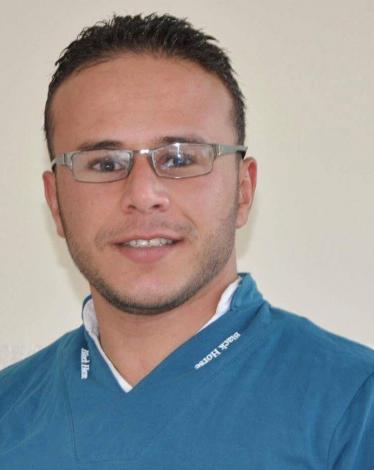 الصحفي يحيى صالح