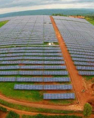 151130181344-rwanda-solar-1-super-169_0