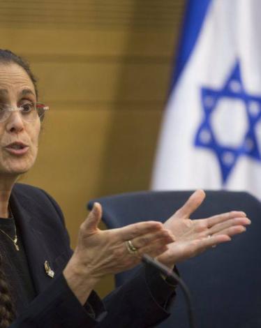 12207877_877704155678058_1922052840_n