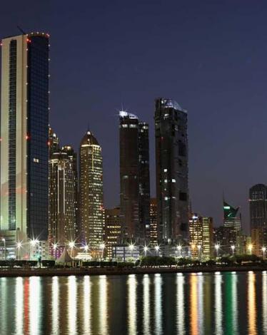  الإمارات أولا والسعودية سعيدة وحكومة قطر فاسدة