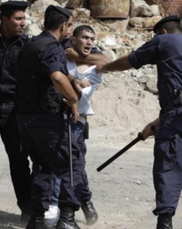 حماس تتهم السلطة بمواصلة ملاحقة كوادرها في الضفة