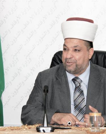 90 انتهاكا إسرائيليا بحق الأقصى والإبراهيمي في أيلول 