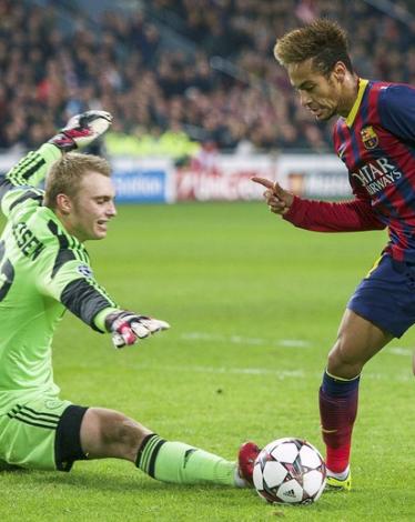 برشلونة يتعاقد مع بديل برافو