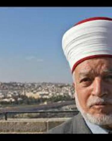 قوات الاحتلال تفرج عن الشيخ محمد حسين