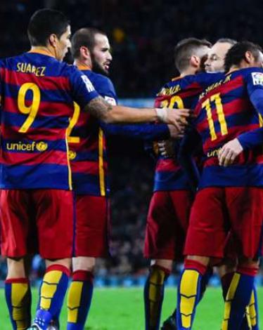 صحيفة تزيح الستار عن مدرب برشلونة الجديد