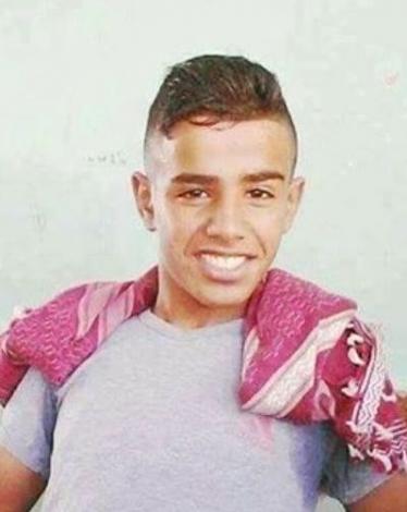 صورة الشهيد الطالب يوسف ابو عاذره