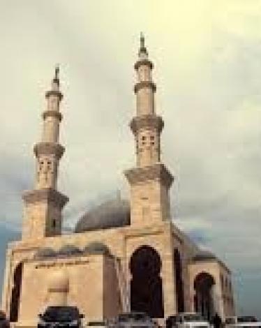 "الإعلام الحكومي" يكشف آخر تطورات فتح المساجد بغزة