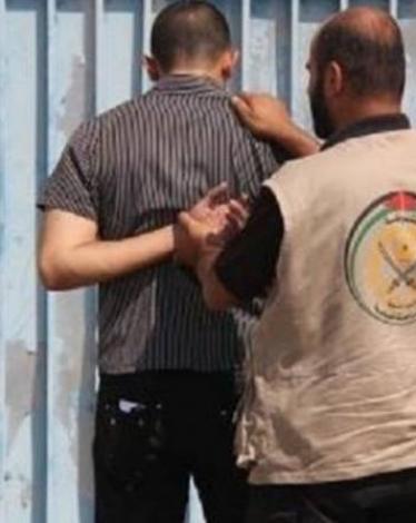 مباحث خانيونس تُلقي القبض علي لص سرق هواتف محمولة