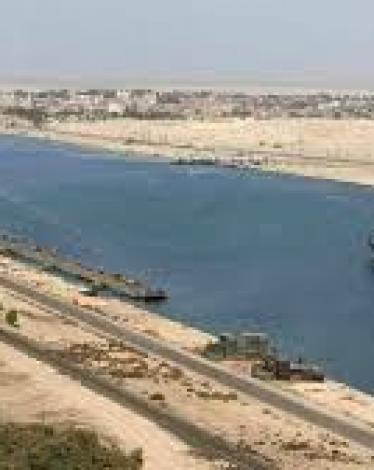 مصر تكشف حقيقة تعرض قناة السويس لخسائر فادحة
