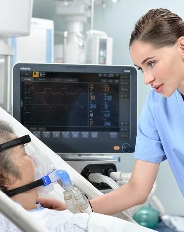 يمكن لمرضى كورونا تشارك أجهزة التنفس سويا