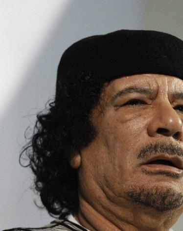 الزعيم الليبي معمر القذافي