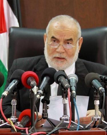 بحر يدعم موقف نواب الضفة الرافض لقانون حماية الأسرة بشكله الحالي