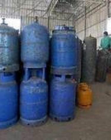تعرف على أسعار المحروقات والغاز في غزة لشهر أغسطس