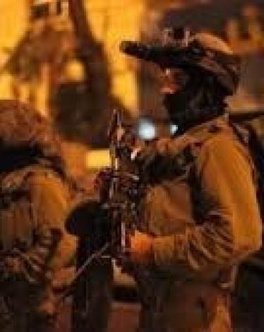 الاحتلال يشن حملة اعتقالات في الضفة والقدس