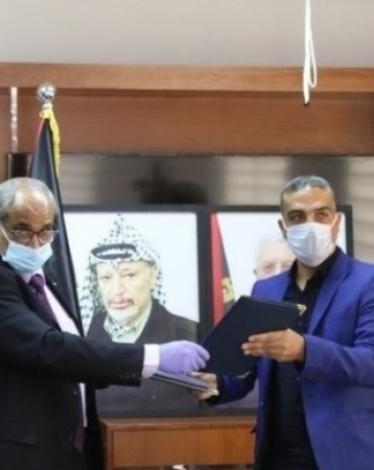 "الأشغال" توقع عقدا بـ 3 ملايين يورو لإعادة تأهيل البرج الإيطالي بغزة