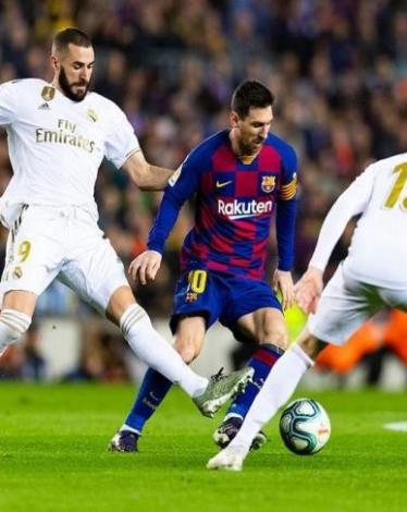 ريال مدريد يستعيد توازنه بدك شباك برشلونة