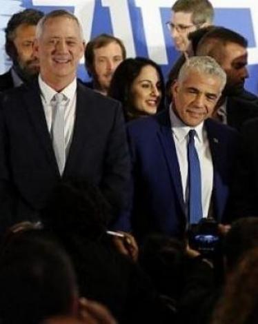 "أزرق أبيض" يسعى لتشكيل حكومة بديلة في حال ذهاب نتنياهو للانتخابات