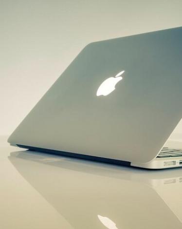 آبل تطرح تحديثا جديدا لأنظمة تشغيل حواسبها المحمولة