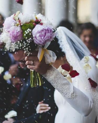 "العروس الحامل" تثير ضجة في مصر وزوجها يخرج عن صمته