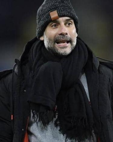 الإسباني بيب غوارديولا مدرب مانشستر سيتي