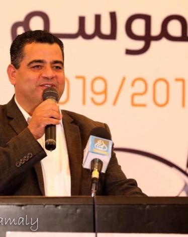 هنية يعلن عن تطوير المنشآت الرياضية بغزة