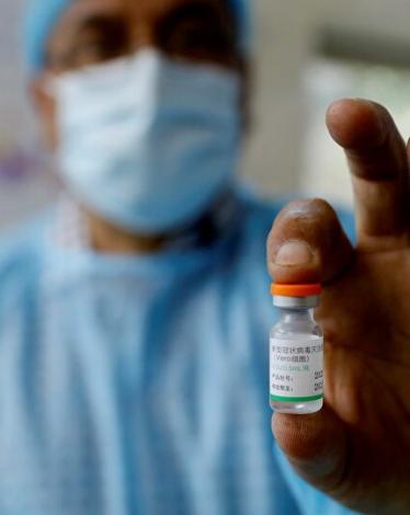 شركة أدوية تعلن تطوير أول لقاح يؤخذ عبر الفم للوقاية من كورونا