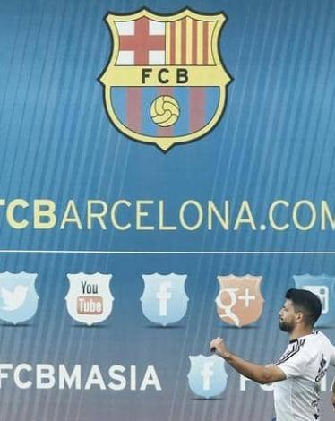 أغويرو يرغب في الانتقال إلى برشلونة