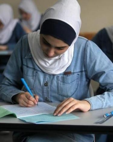 التعليم بغزة تنشر جدول امتحانات الثانوية العامة الجديد