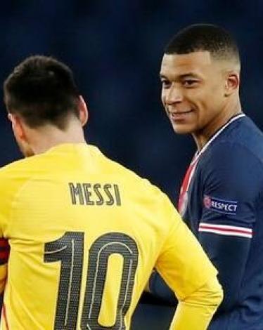 مبابي يوجه سؤالا محرجا للخليفي.. وينتظر رسائل ميسي