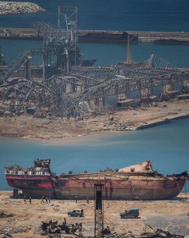 إحياء الذكرى الأولى لانفجار مرفأ بيروت بموكب جنائزي