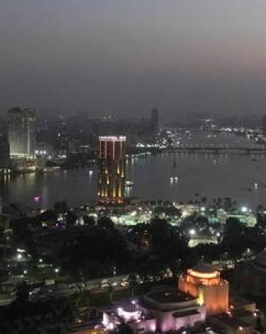 مصر.. حبس فتاة وخطيبها بتهمة قتل والدها بطريقة مروعة