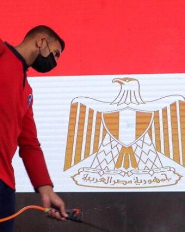 مصر.. الصحة تكشف حقيقة تسجيل إصابة بمتحور كورونا الجديد "أوميكرون" في البلاد