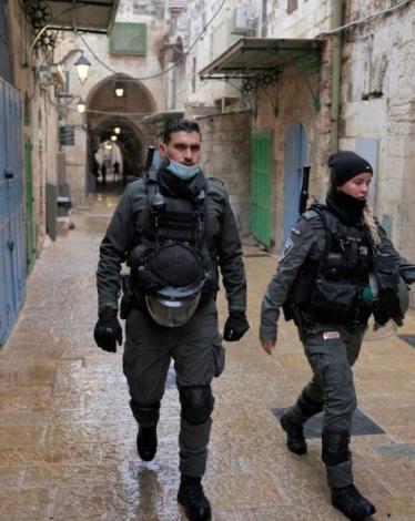 الاحتلال يرفع التأهب في القدس ومخاوف من تفجير الأوضاع