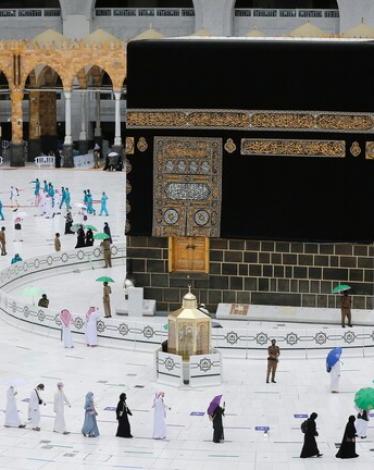 شروط تأشيرة السفر إلى السعودية لأداء العمرة