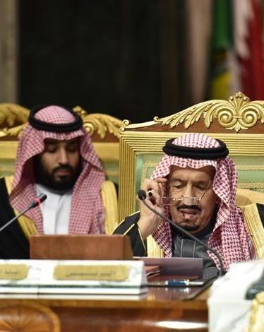 مجتهد: ترتيبات "إمبراطورية" لتتويج ابن سلمان ملكا