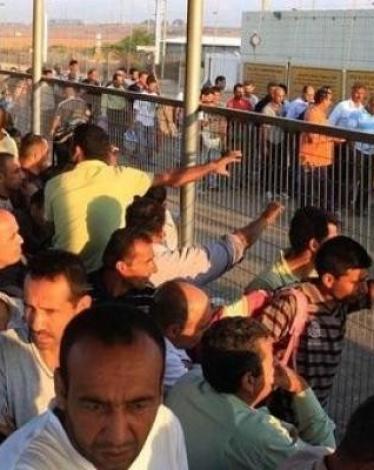سعد: توقعات باستبدال تصاريح التجار بتصاريح عمل في الداخل المحتل خلال شهرين