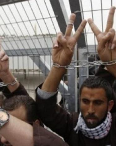 47 يومًا لمقاطعة الأسرى الإداريون لمحاكم الاحتلال