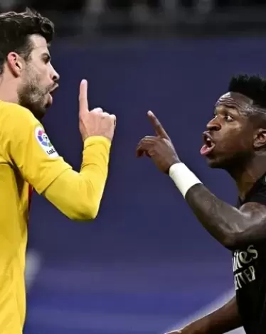 ريال مدريد بالأسود وبرشلونة بالأصفر