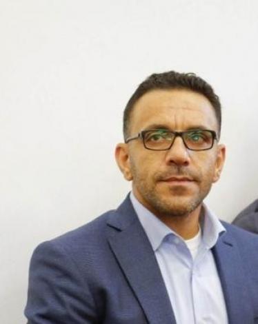 بعد احتجازه لساعات.. الاحتلال يمنع محافظ القدس من السفر