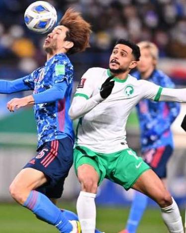 السعودية تتأهل رسميا للمونديال بعد فوز اليابان على أستراليا