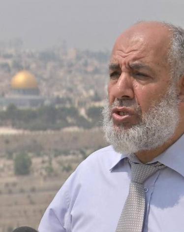الاحتلال يفرج عن الشيخ ناجح بكيرات بشروطٍ مُقيّدة