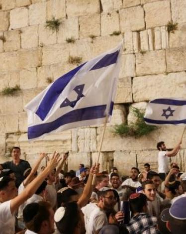 "إسرائيل" تحسم أمرها بإقامة "مسيرة الأعلام" في القدس