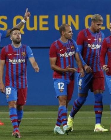 صفقة تبادلية تضم لاعبين من برشلونة وآخرين من تشيلسي